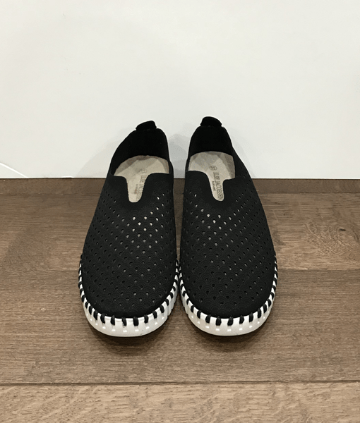 Tulip Perforated Shoe Black – Christopher's & The Edge