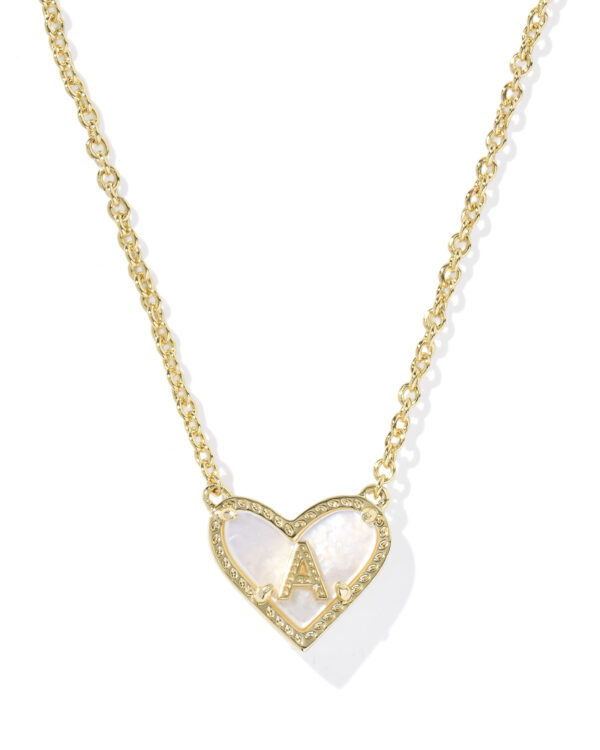 Kendra Scott Ari Heart Letter A Gold Short Pendant Necklace