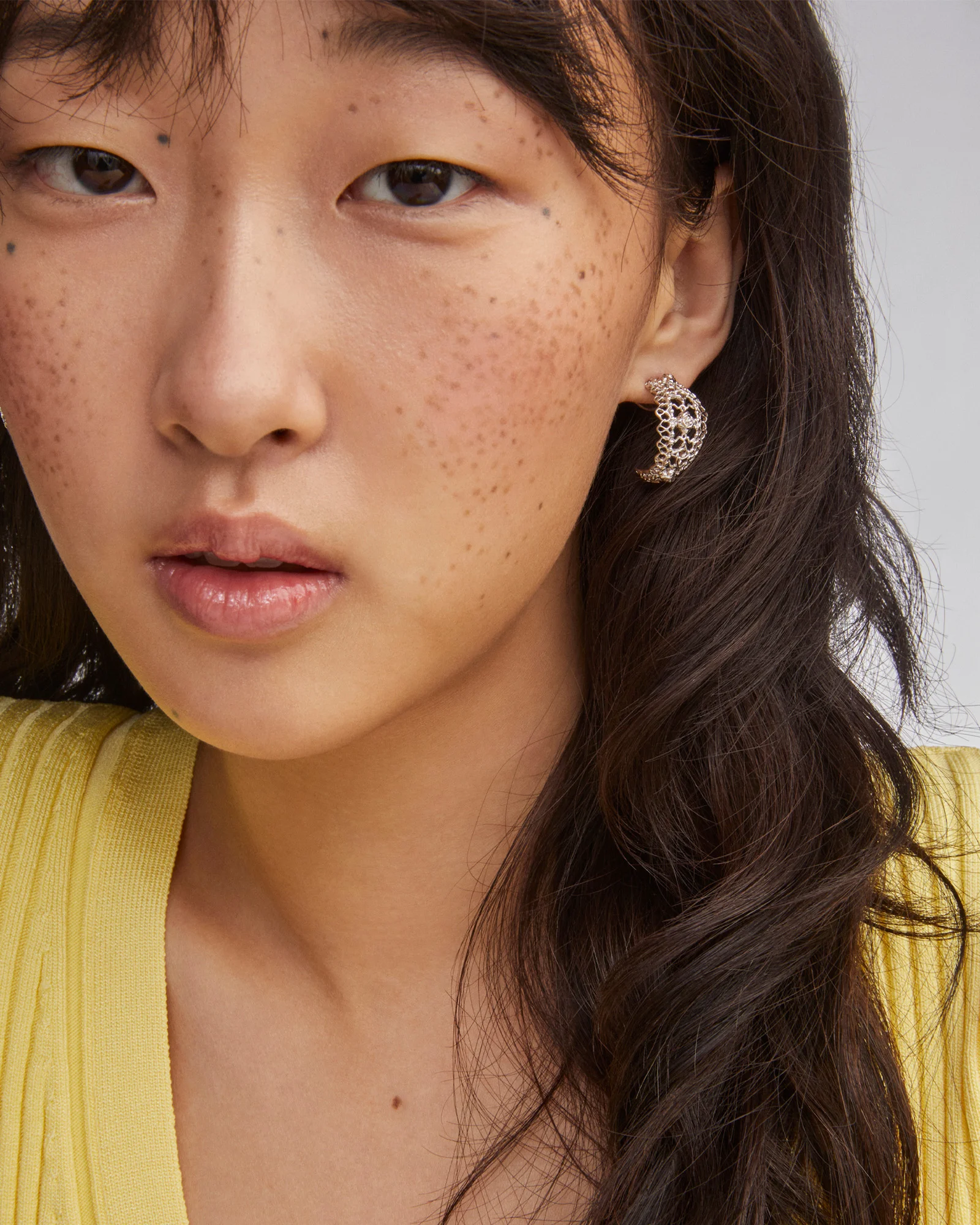 Alternative view of KENDRA SCOTT KRISTA LACE SILVER HUGGIE EARRINGS