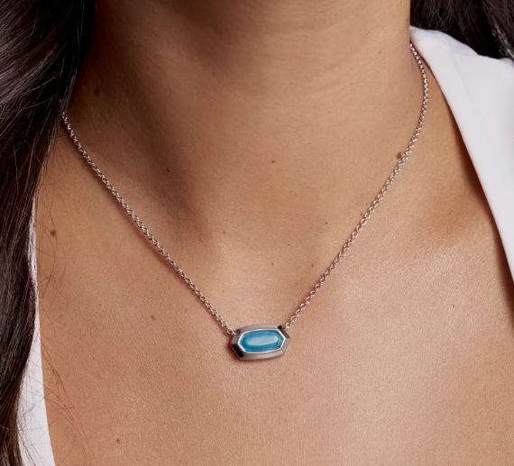 Alternative view of KENDRA SCOTT ELISA BEZEL SHORT PENDANT NECKLACE SILVER VARIEGATED INDIGO