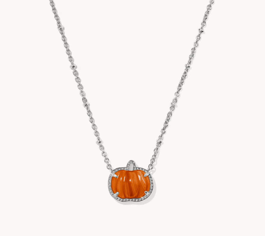 KENDRA SCOTT - 2026 PUMPKIN SHORT PENDANT NECKLACE - SILVER